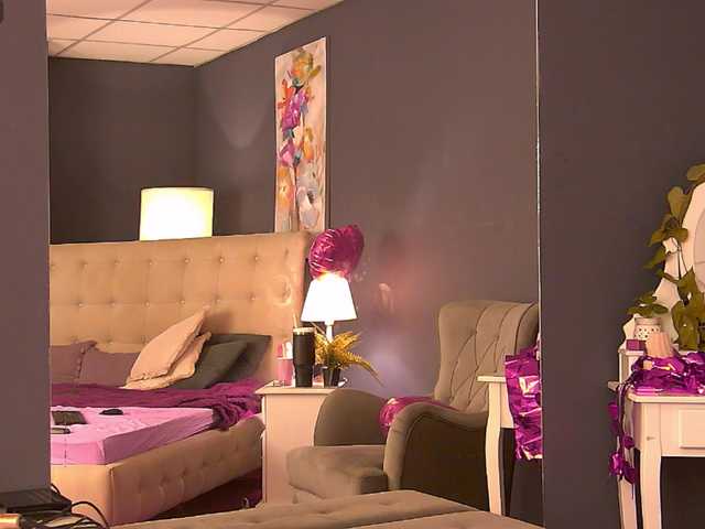 SeniGrandee live cam on BongaCams
