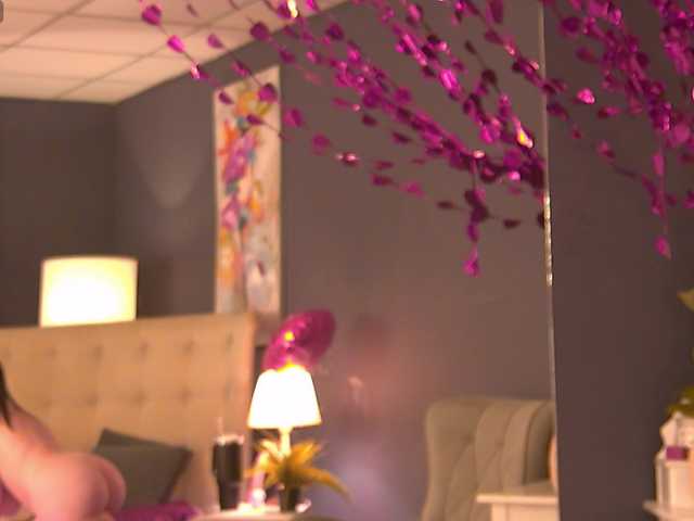SeniGrandee live cam on BongaCams