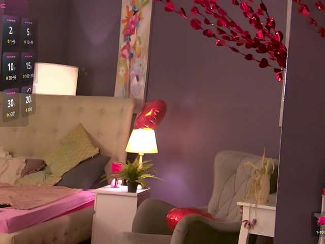 SeniGrandee's BongaCams show and profile