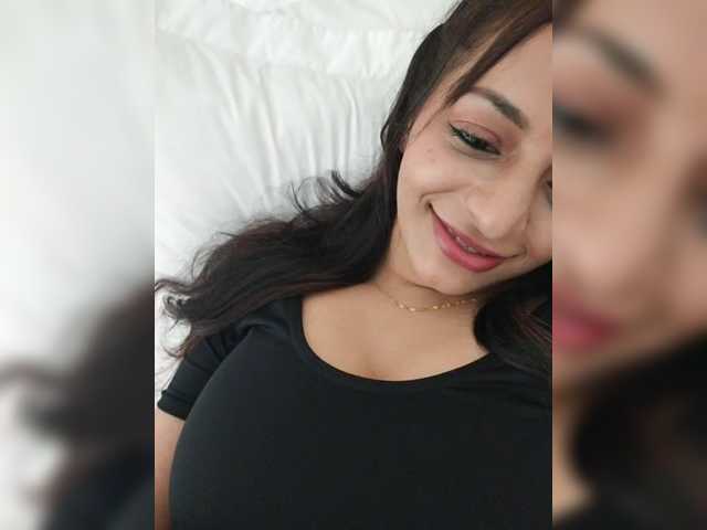 Clairemontrose, live now on BongaCams