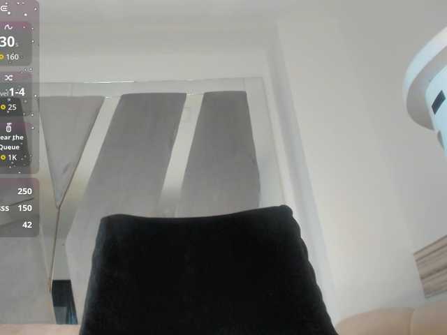 Isabella-Haddad live webcam show