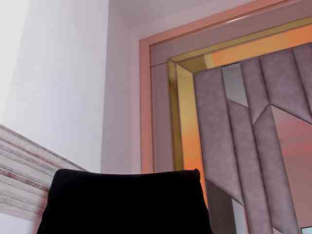 Isabella-Haddad Sex Cam Show