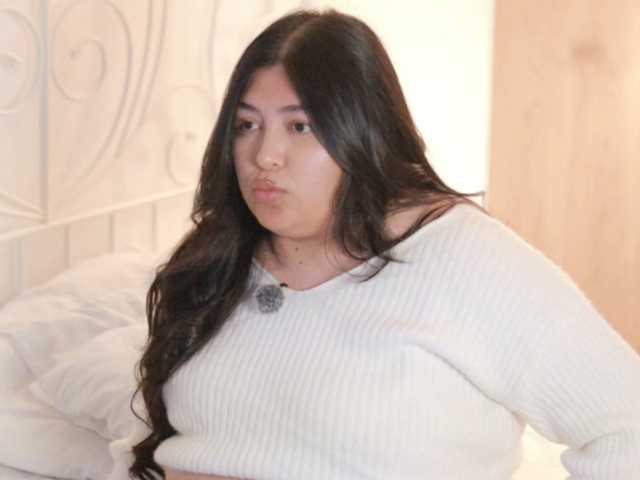 Aly- live cam on BongaCams