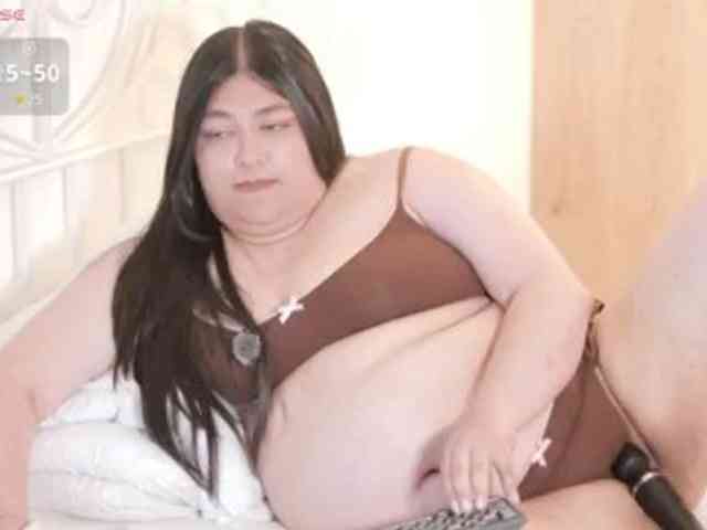 Aly- webcam