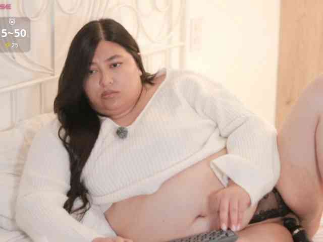 Aly- webcam