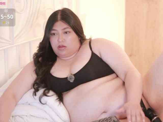 Aly- webcam
