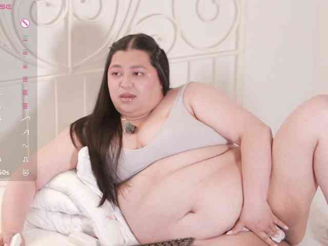 Aly- webcam