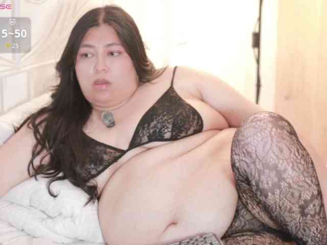 Aly- webcam