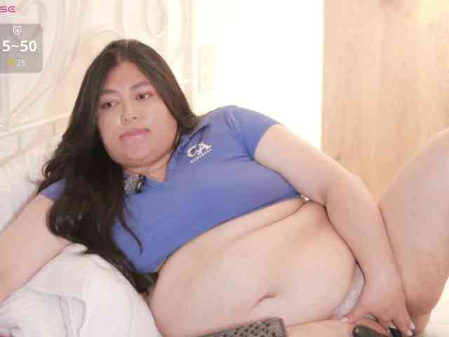 Aly- webcam