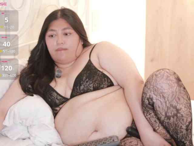 Aly- webcam