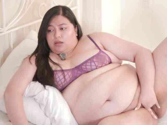 Aly- webcam