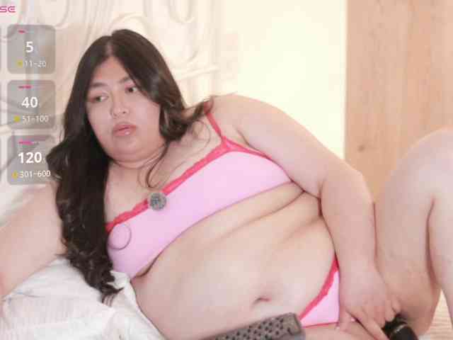 Aly- webcam
