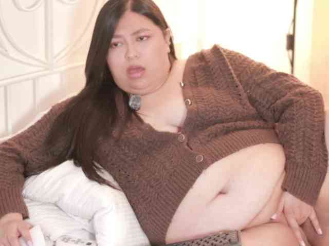 Aly- webcam