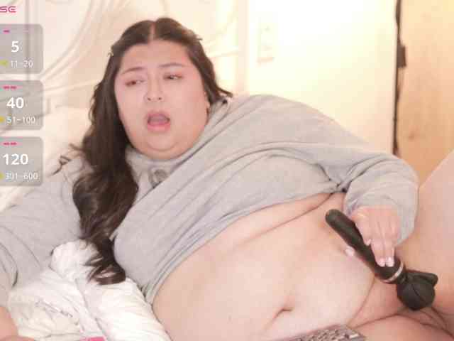 Aly- webcam