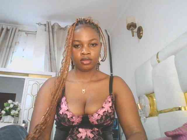 happyqueen002