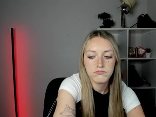 EvelynBlond26 Porn Show