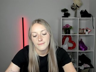 EvelynBlond26 Porn Show