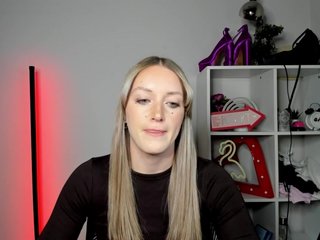 EvelynBlond26 Porn Show