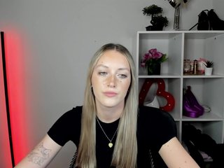 EvelynBlond26 Porn Show