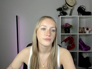 EvelynBlond26 Porn Show
