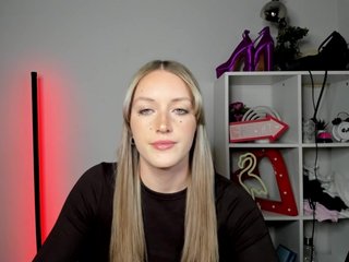 EvelynBlond26 Porn Show