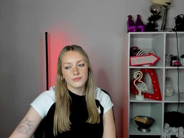 EvelynBlond