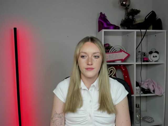 Preview of evelynblond26