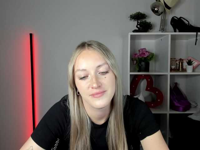 EvelynBlond