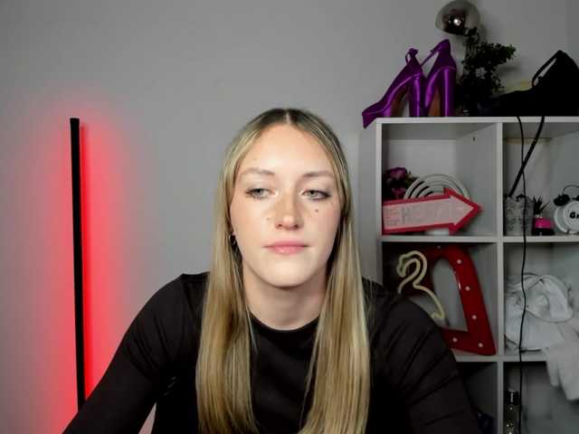 Preview of evelynblond26