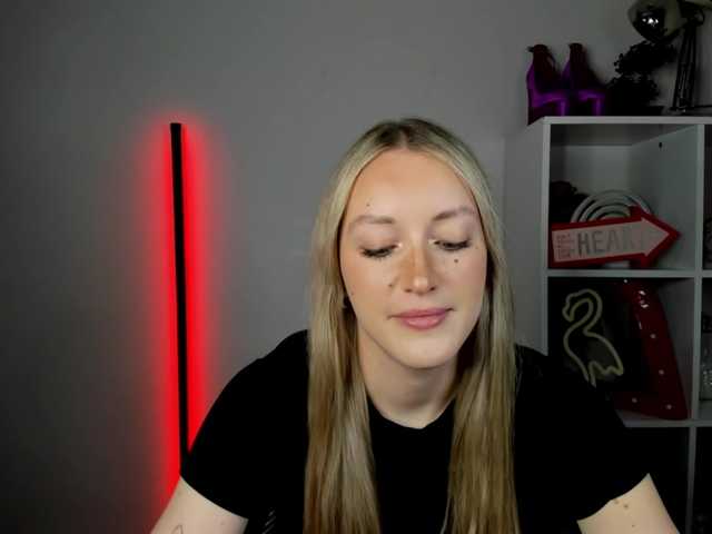 EvelynBlond