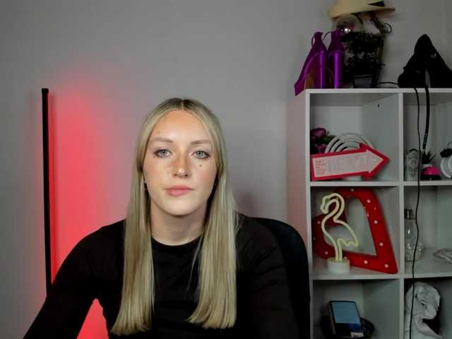 EvelynBlond
