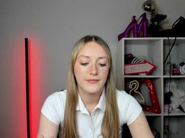 Preview of evelynblond26