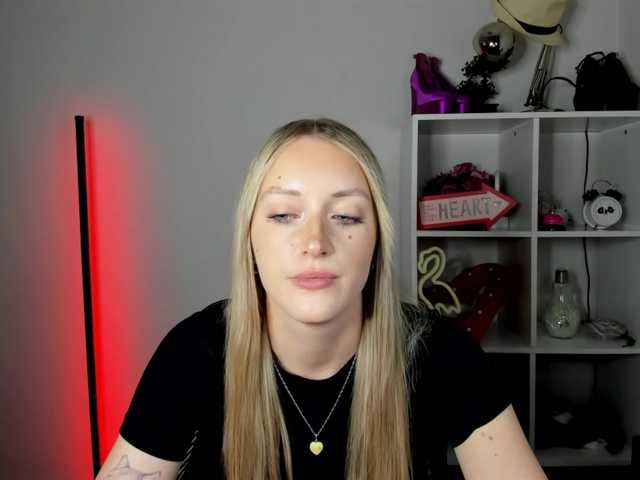 EvelynBlond