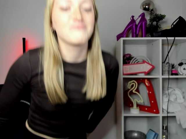 Preview of evelynblond26