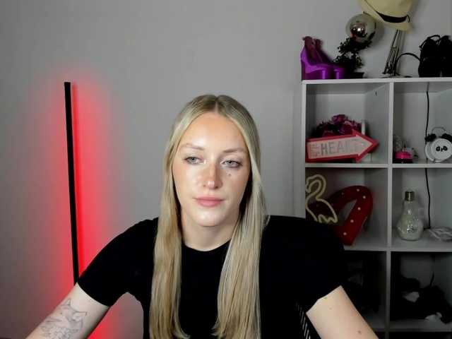 EvelynBlond