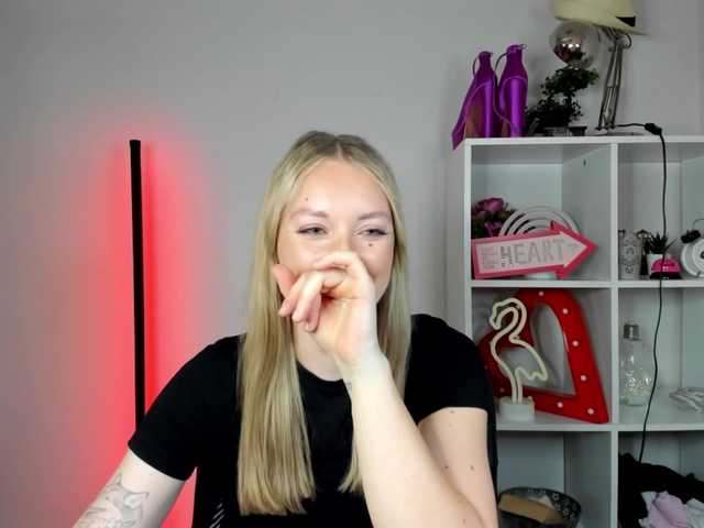 EvelynBlond
