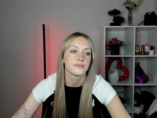 EvelynBlond