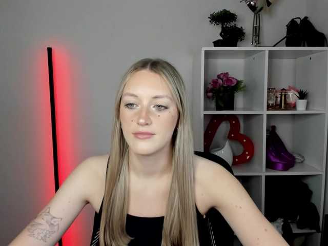 EvelynBlond