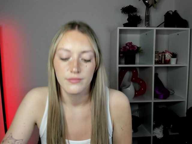 EvelynBlond