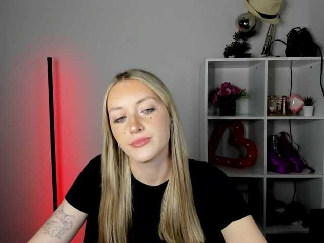 EvelynBlond
