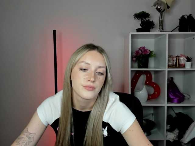 EvelynBlond
