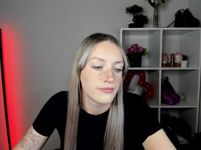 EvelynBlond