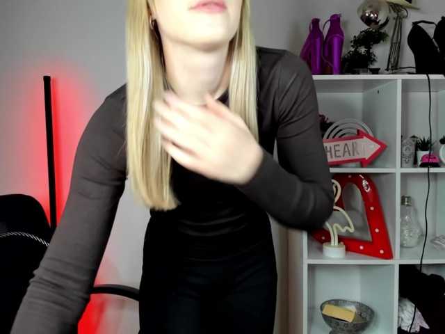 EvelynBlond