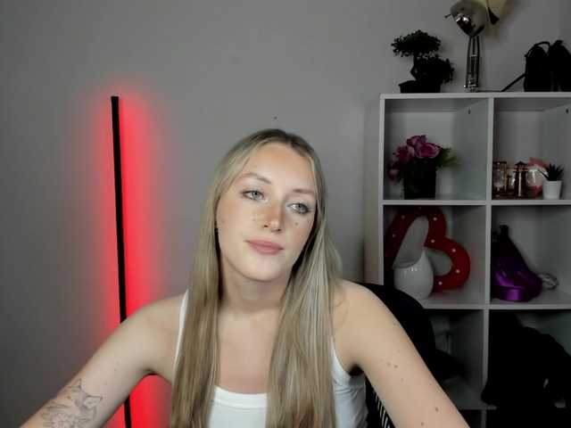 EvelynBlond