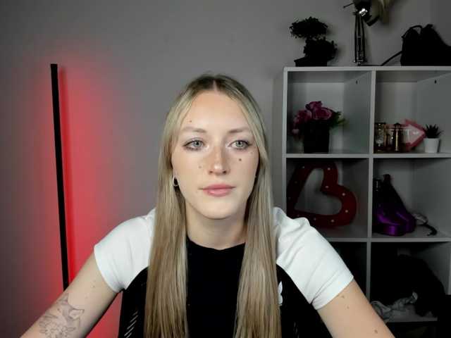 EvelynBlond