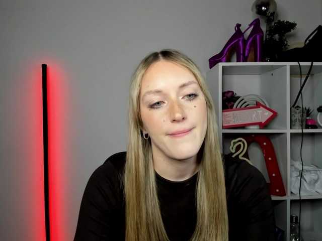 Preview of evelynblond26