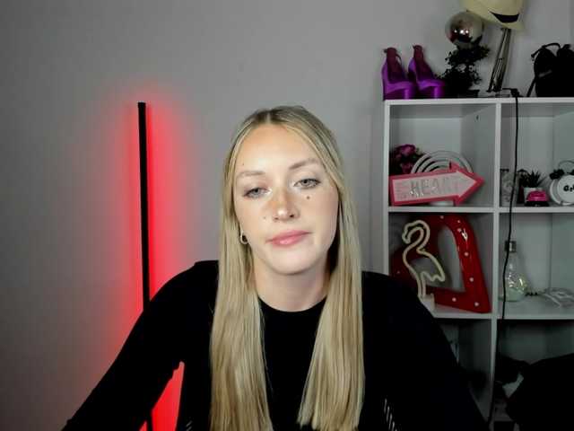 EvelynBlond