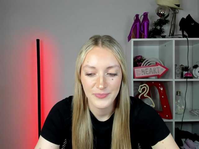 EvelynBlond