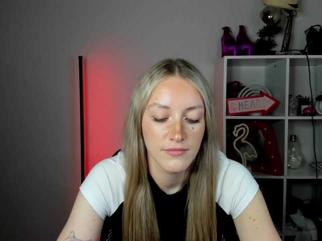 EvelynBlond