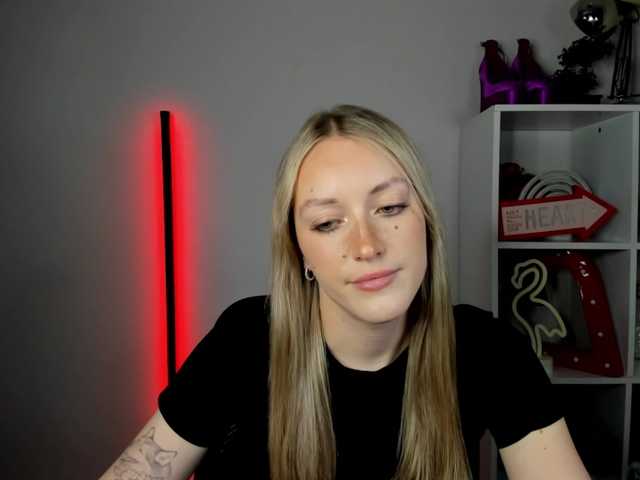 EvelynBlond